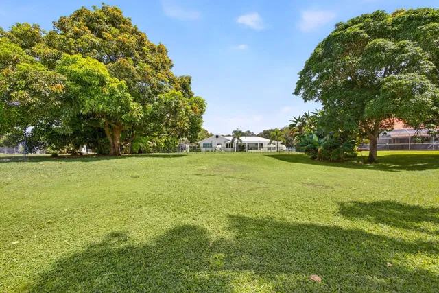  Residence photo 95