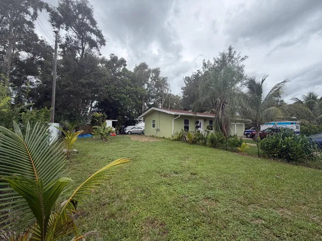 Residence photo 16