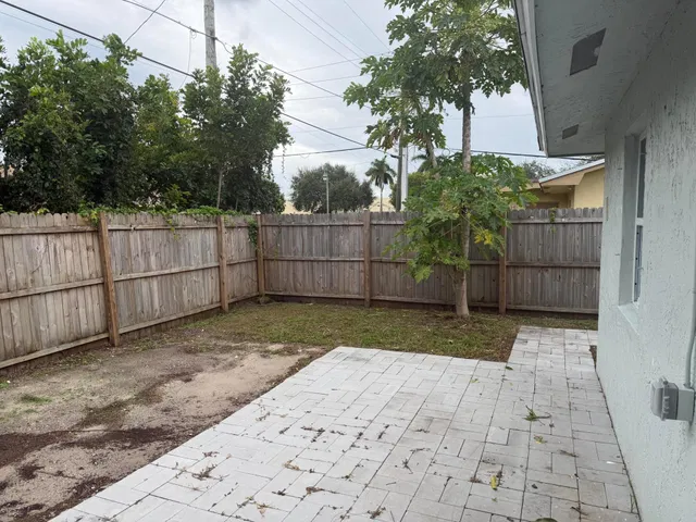 Residence photo 9