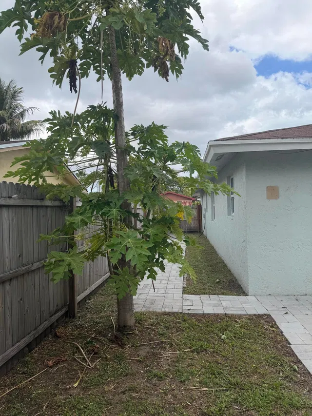 Residence photo 10