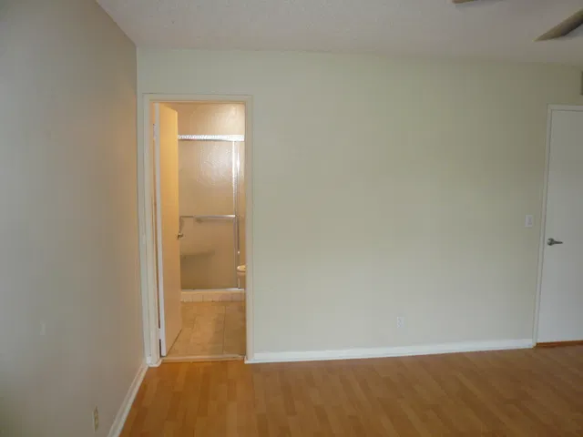 Residence photo 17