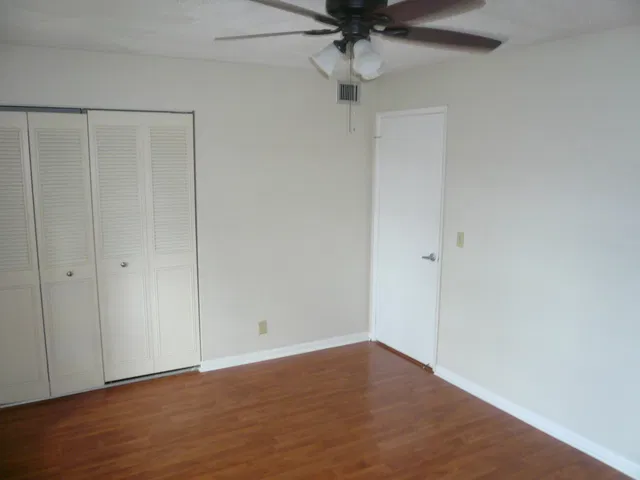 Residence photo 24