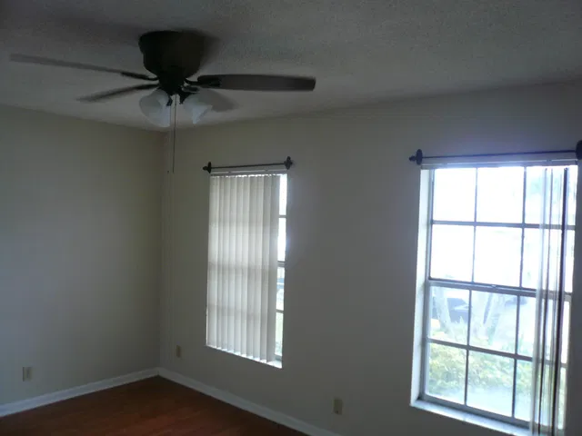 Residence photo 26