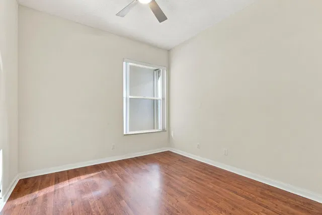 Residence photo 9