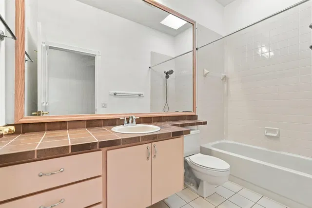 Residence photo 15