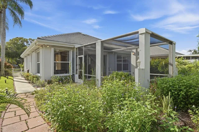 Residence photo 45