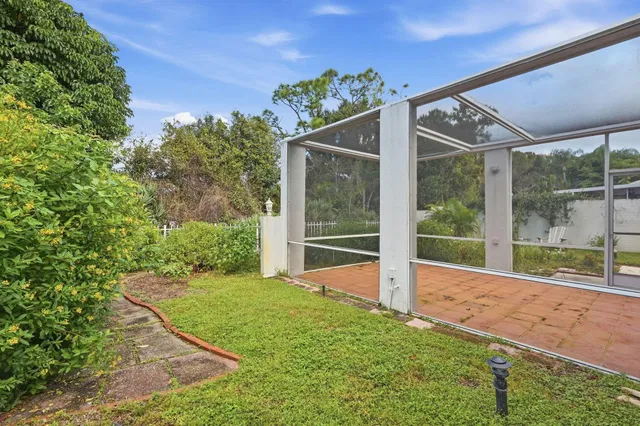 Residence photo 47