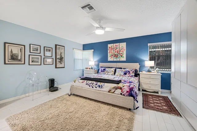 Residence photo 21