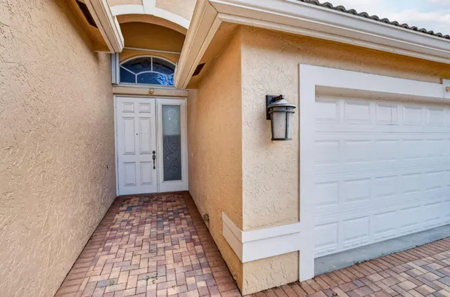 Residence photo 5