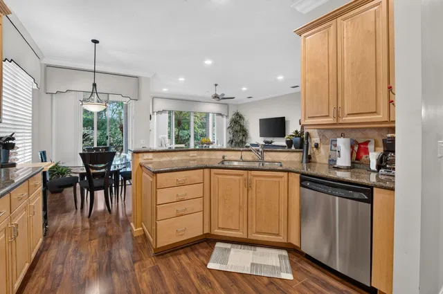 Residence photo 20