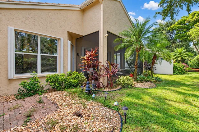 Residence photo 34