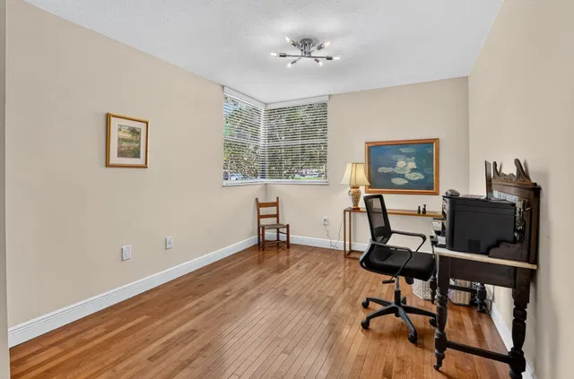  Residence photo 22