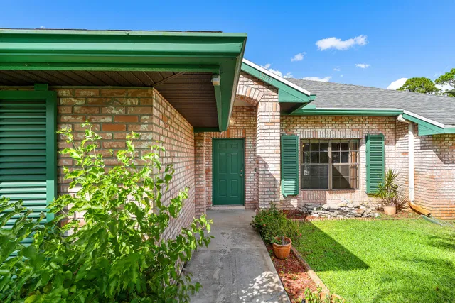 Residence photo 5