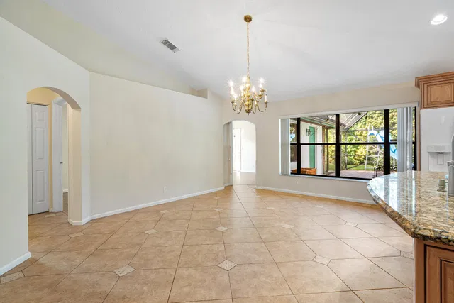 Residence photo 10