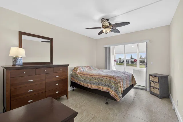 Residence photo 15
