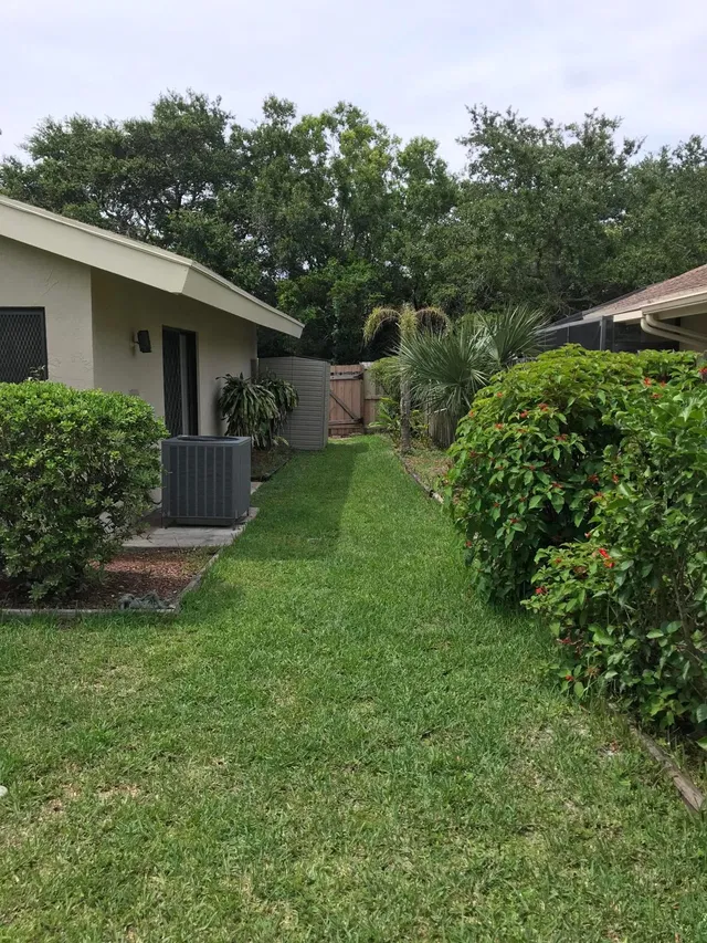 Residence photo 5