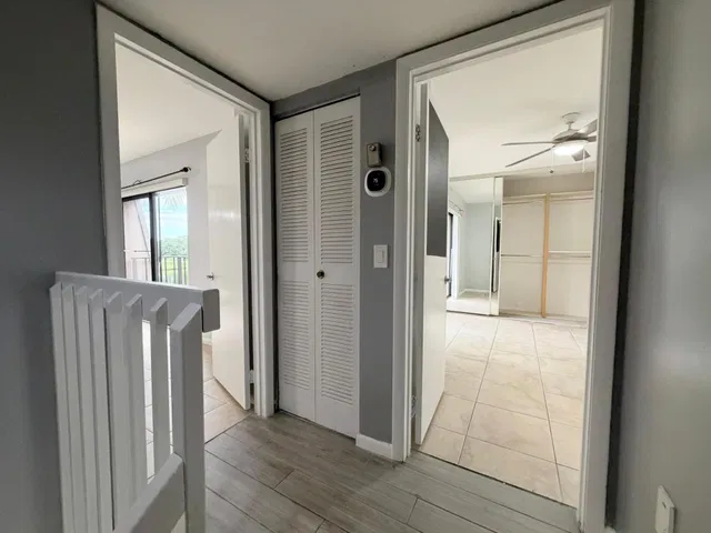Residence photo 18