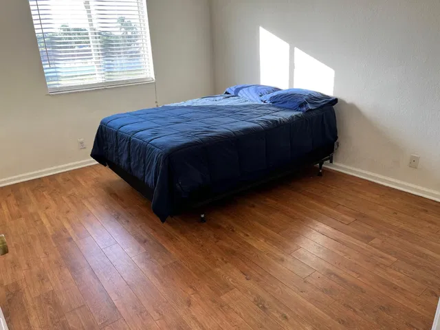  Residence photo 17