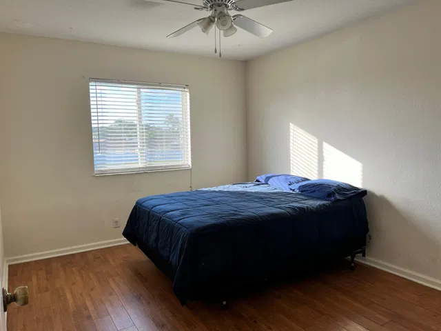  Residence photo 18