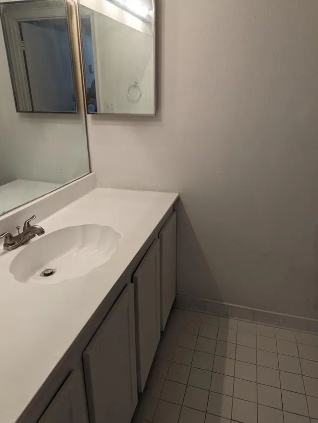 Unit 202 photo 8