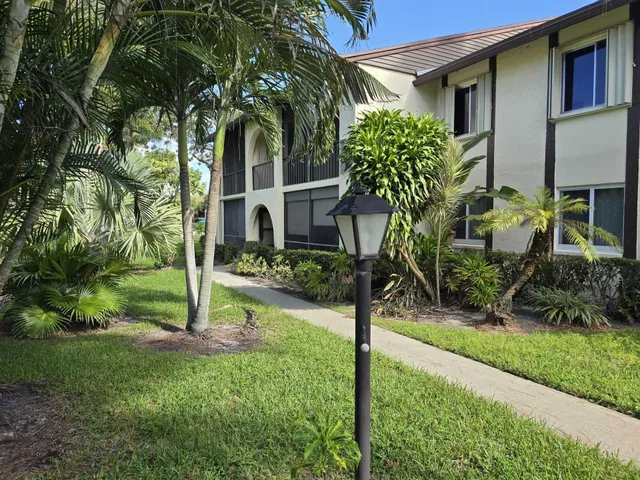 Residence photo 18