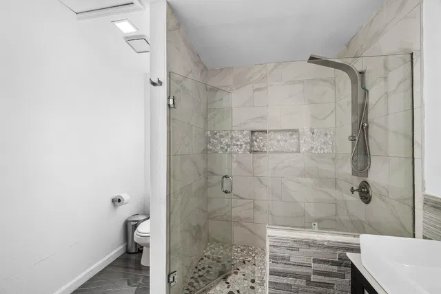  Residence photo 24