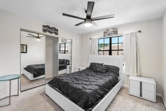  Residence photo 25