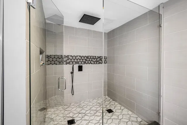  Residence photo 32