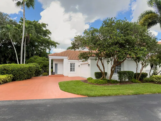 Residence photo 2