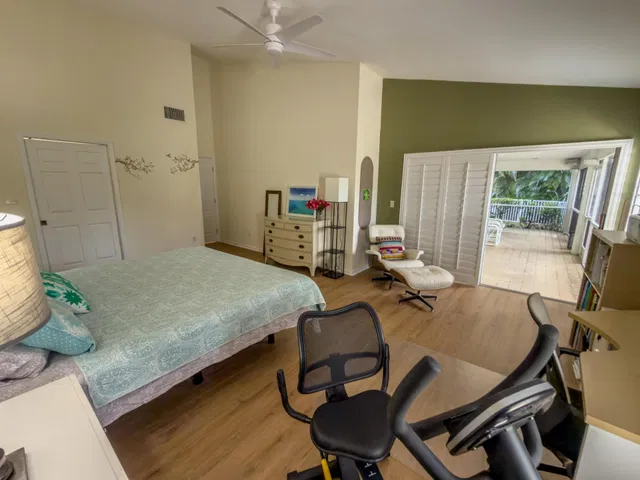 Residence photo 18