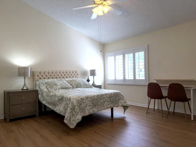Residence photo 23