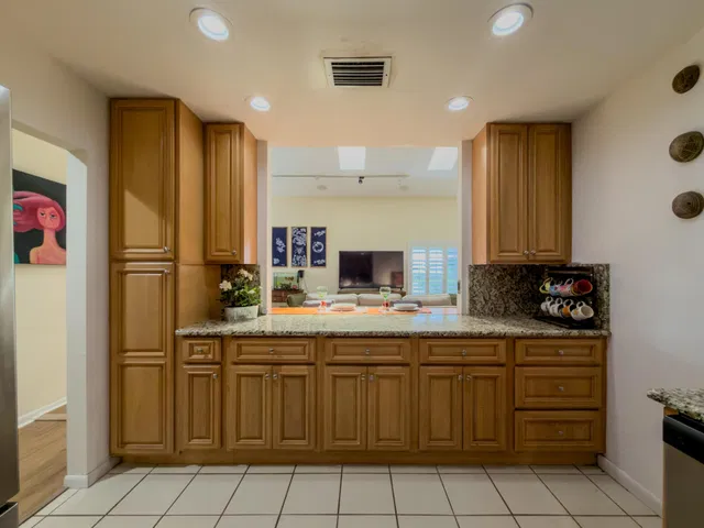 Residence photo 35