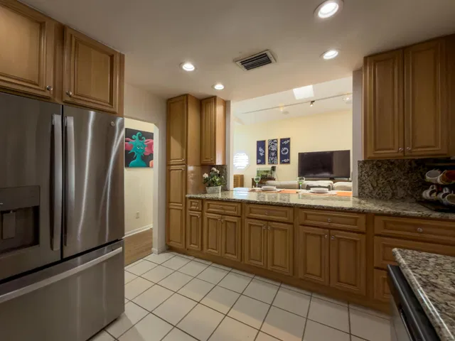 Residence photo 36