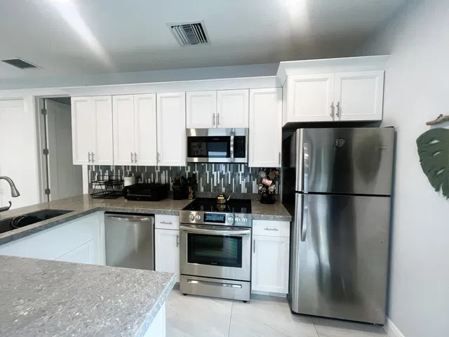 Residence photo 14