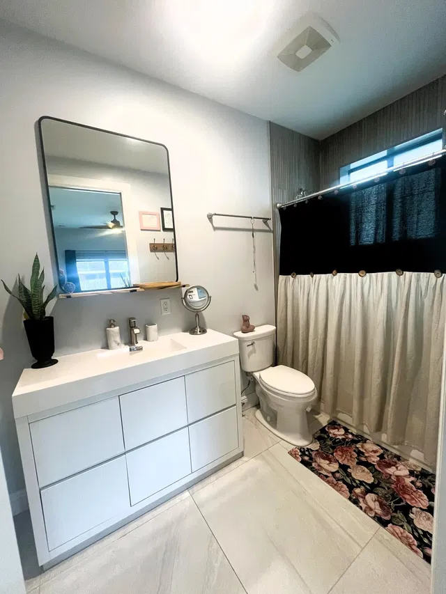 Residence photo 17