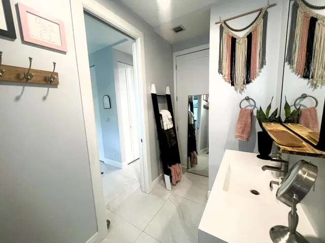 Residence photo 21