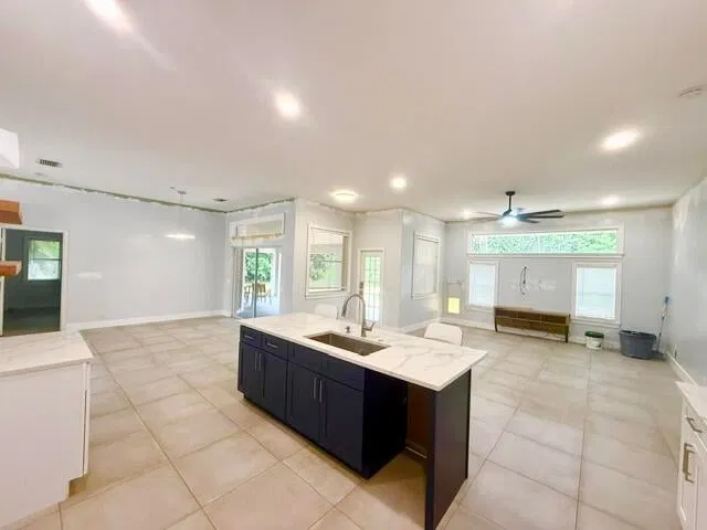 Residence photo 10