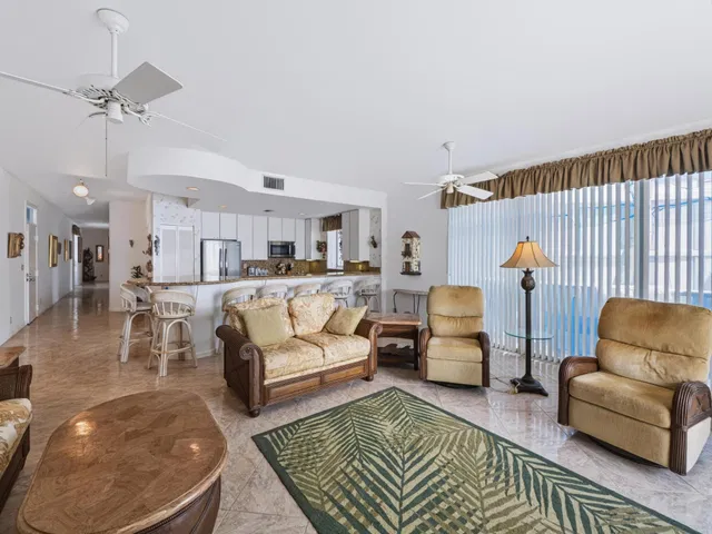Singer Island Unit 301 photo 15