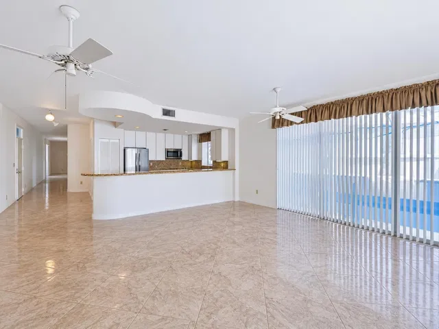 Singer Island Unit 301 photo 16