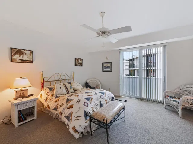 Singer Island Unit 301 photo 21