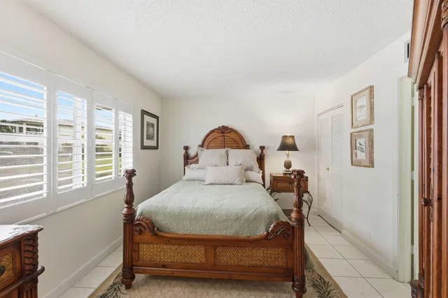 Residence photo 9