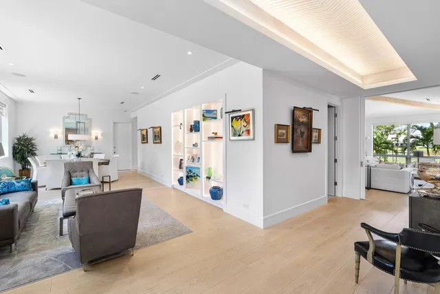 Residence photo 5