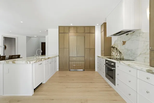 First Fairway Residence photo 3