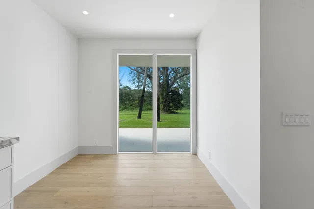 First Fairway Residence photo 22