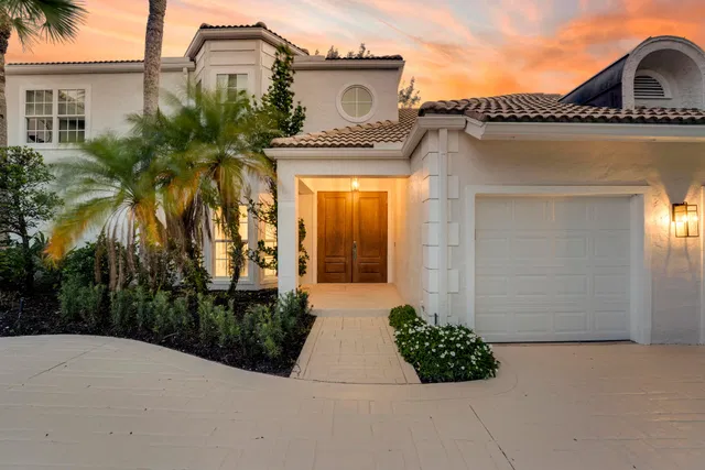 First Fairway Residence photo 46
