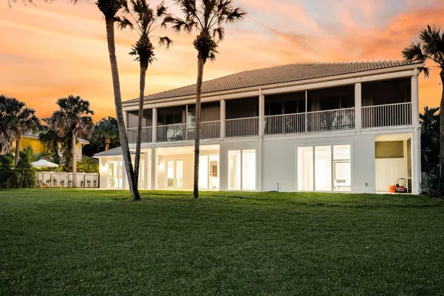 First Fairway Residence photo 53