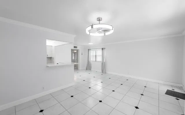 Residence photo 8