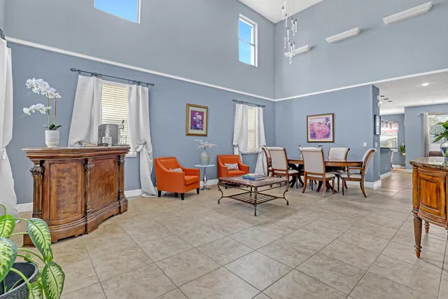 Residence photo 4