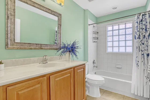 Residence photo 26