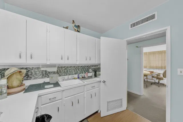  Residence photo 19